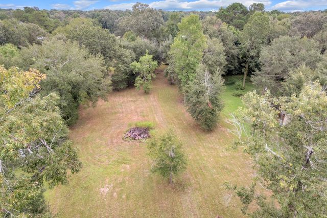 118 County Road 2803, Cleveland, TX 77327