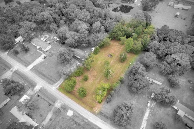 118 County Road 2803, Cleveland, TX 77327