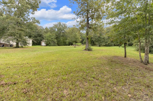 118 County Road 2803, Cleveland, TX 77327