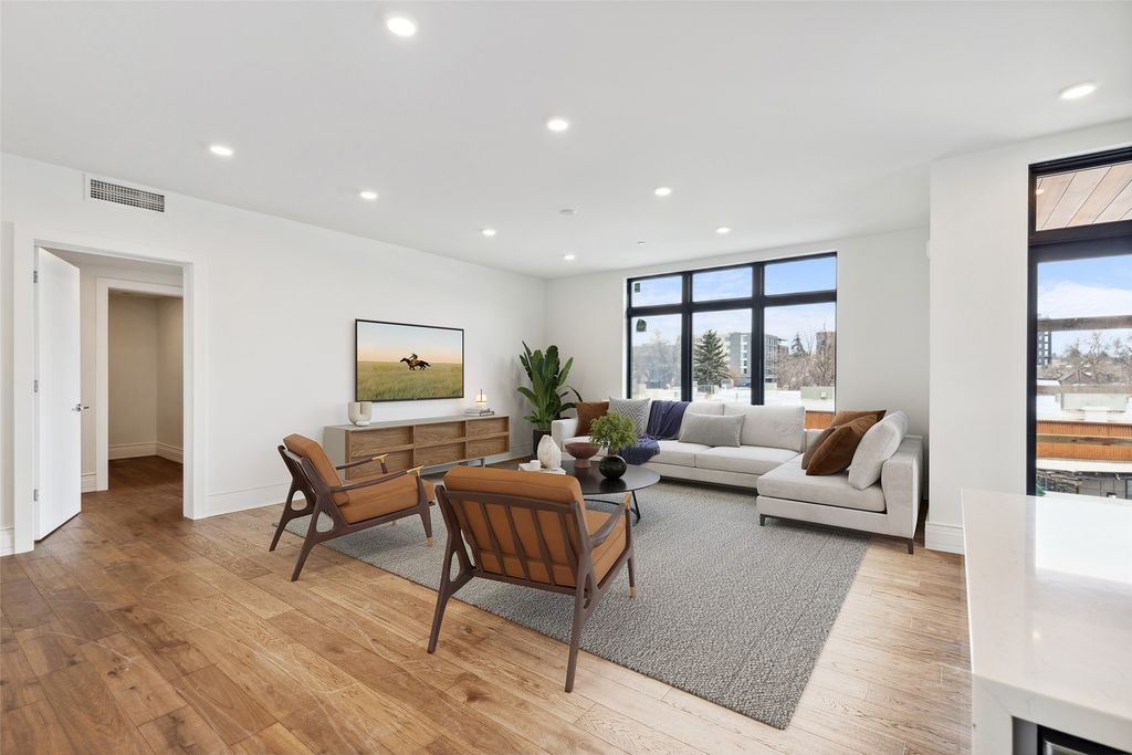 315 N Tracy Avenue 301, Bozeman, MT 59715 photo 3