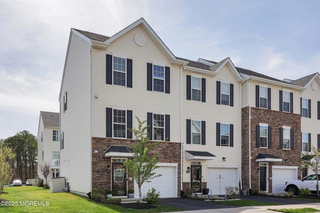 310 Discovery Road, Brick, NJ 08723