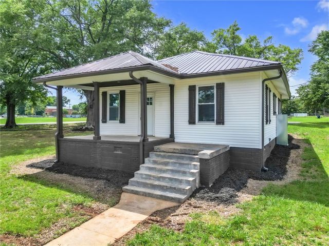 301 Anderson Street, Pelzer, SC 29669