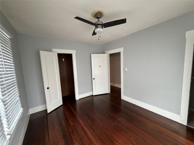 1400 W Chestnut, Denison, TX 75021