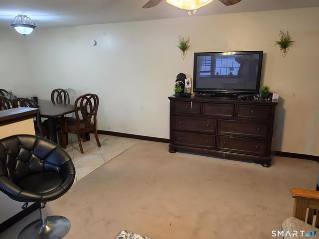 509 Burnside Avenue B5, East Hartford, CT 06108