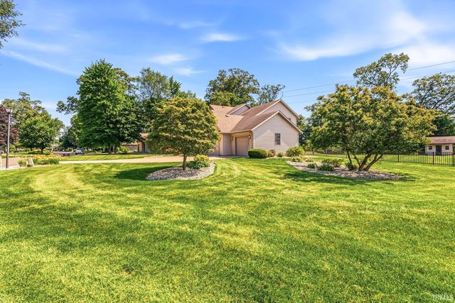 53308 Beech Grove Drive, Bristol, IN 46507