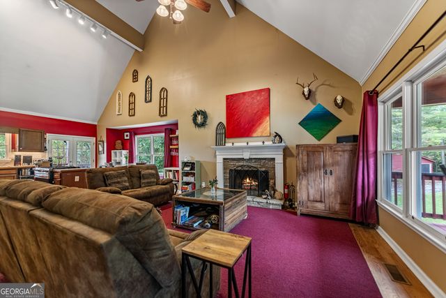 132 New Berry Street, Ellijay, GA 30540