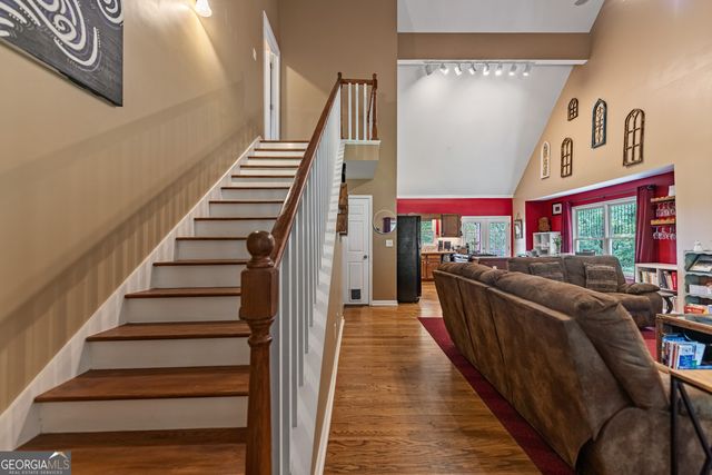 132 New Berry Street, Ellijay, GA 30540