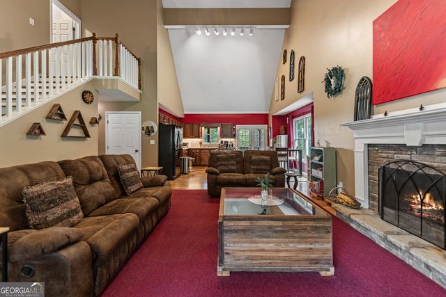 132 New Berry Street, Ellijay, GA 30540