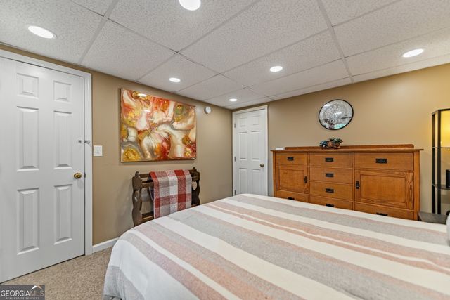 132 New Berry Street, Ellijay, GA 30540
