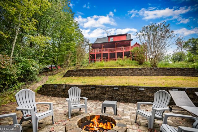132 New Berry Street, Ellijay, GA 30540