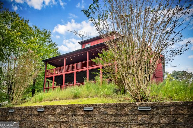 132 New Berry Street, Ellijay, GA 30540
