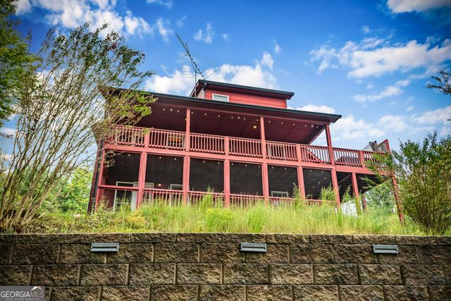 132 New Berry Street, Ellijay, GA 30540