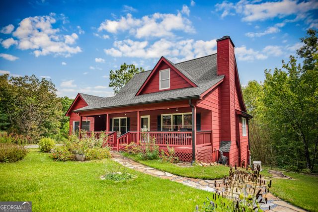 132 New Berry Street, Ellijay, GA 30540