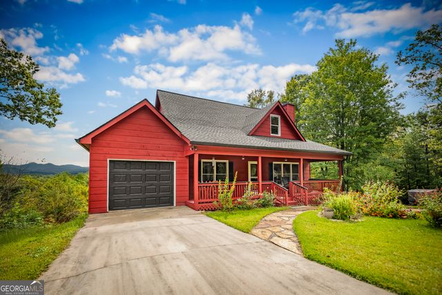 132 New Berry Street, Ellijay, GA 30540