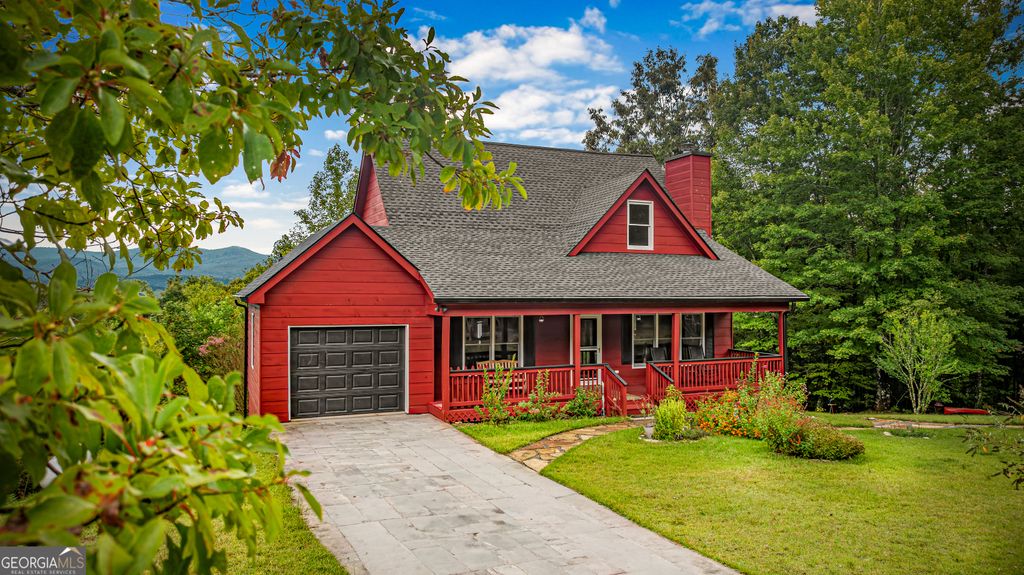 132 New Berry Street, Ellijay, GA 30540