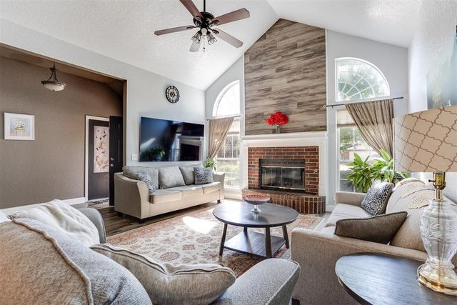 805 Old Bugle Road, Edmond, OK 73003