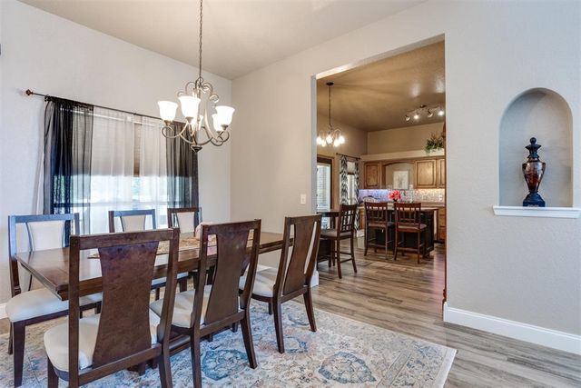 805 Old Bugle Road, Edmond, OK 73003