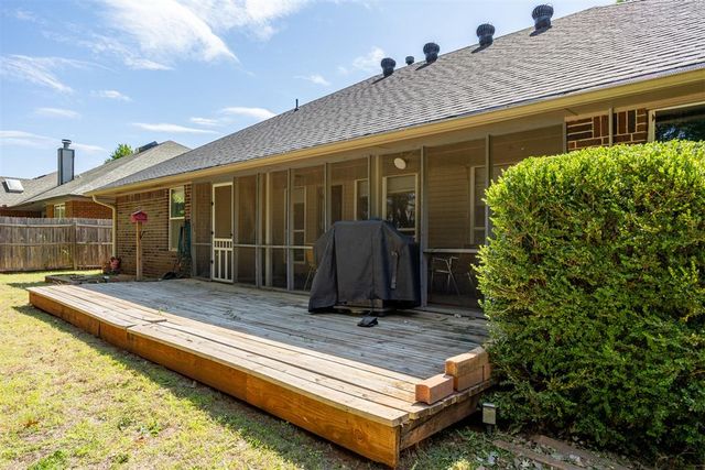 805 Old Bugle Road, Edmond, OK 73003
