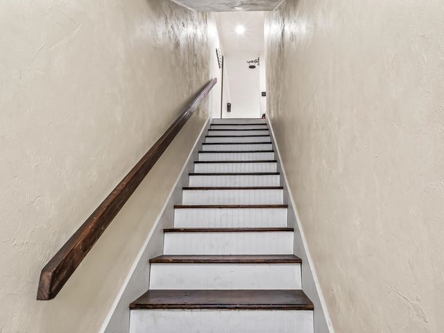 1337 Airport Dr Apt G5, Tallahassee, FL 32304