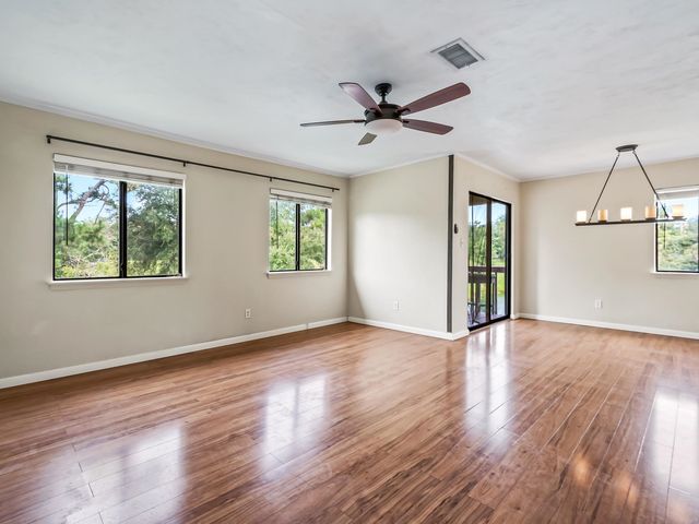 1337 Airport Dr Apt G5, Tallahassee, FL 32304