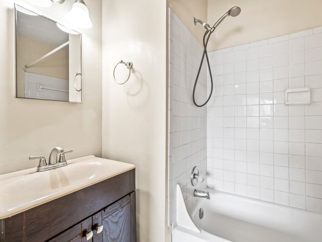 1337 Airport Dr Apt G5, Tallahassee, FL 32304