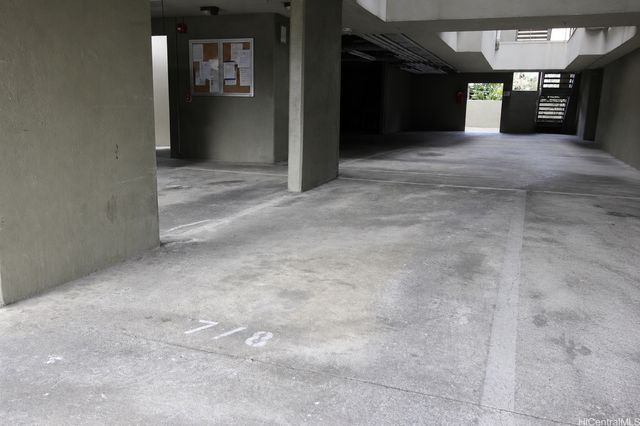 711 Wailepo Place 304, Kailua, HI 96734