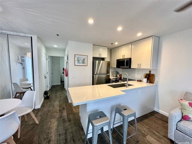 711 Wailepo Place 304, Kailua, HI 96734
