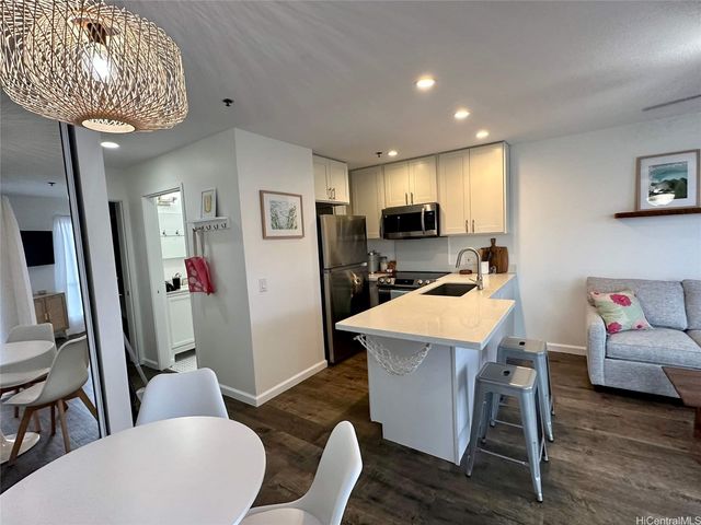 711 Wailepo Place 304, Kailua, HI 96734