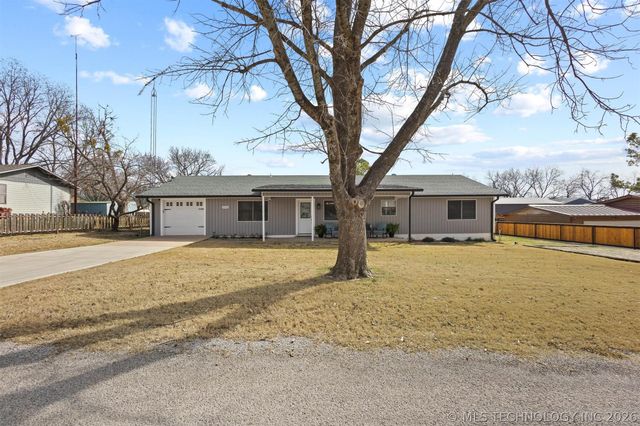 3966 Ski Line Drive, Kingston, OK 73439