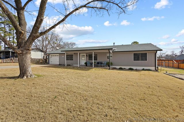 3966 Ski Line Drive, Kingston, OK 73439