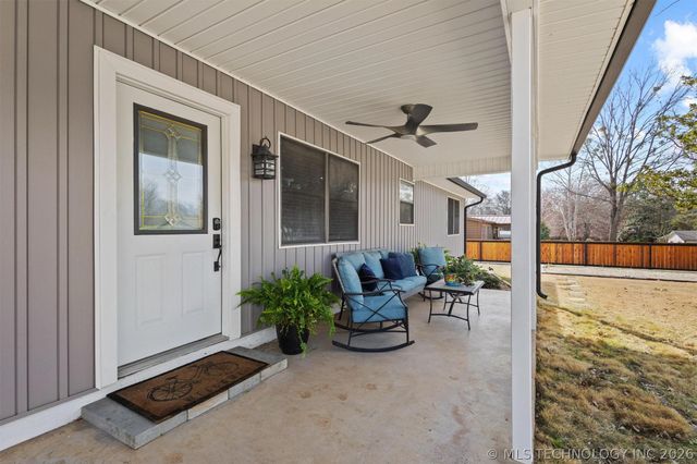 3966 Ski Line Drive, Kingston, OK 73439