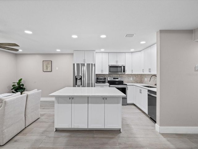 4335 AEGEAN DRIVE 128A, Tampa, FL 33611