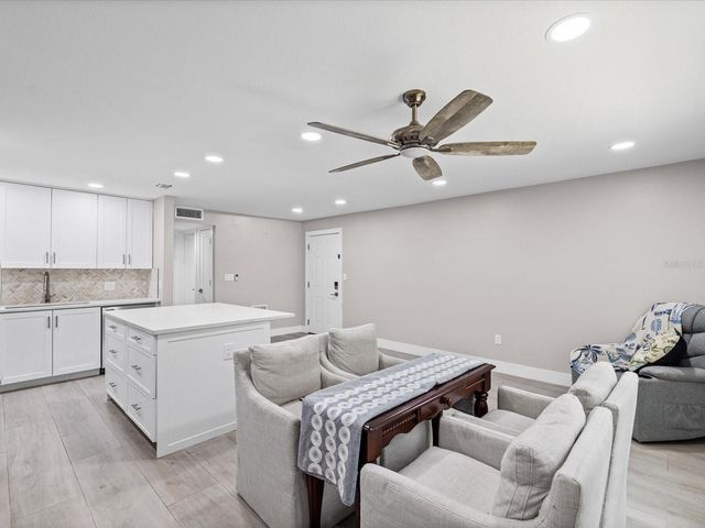4335 AEGEAN DRIVE 128A, Tampa, FL 33611