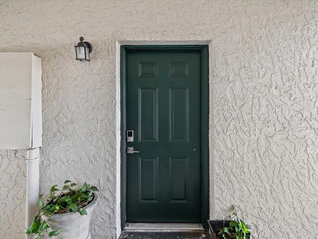 4335 AEGEAN DRIVE 128A, Tampa, FL 33611