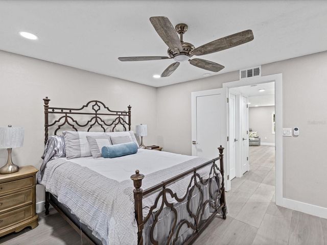4335 AEGEAN DRIVE 128A, Tampa, FL 33611