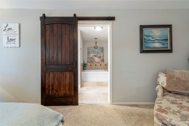 8929 Crosswind Drive, Fort Worth, TX 76179