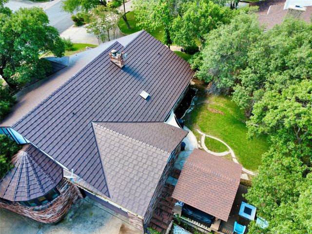 8929 Crosswind Drive, Fort Worth, TX 76179