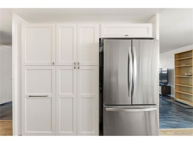 1155 N Ash St 1007, Denver, CO 80220