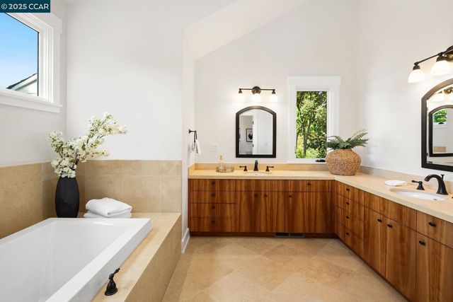 3183 Rohrer Drive, Lafayette, CA 94549