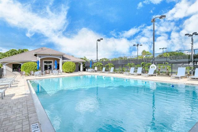 9300 CLUBSIDE CIRCLE 1306, Sarasota, FL 34238