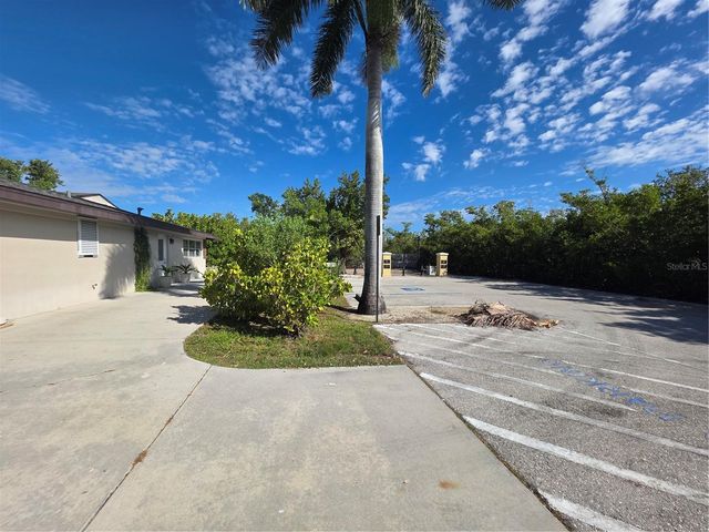 725 PATTY AVENUE, Punta Gorda, FL 33950