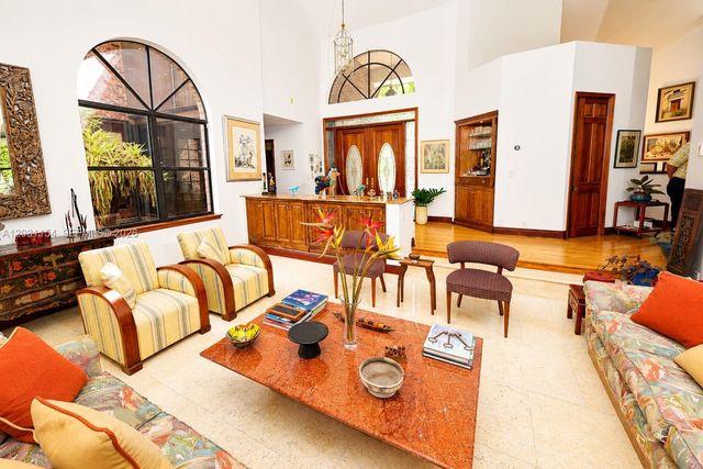 5440 Shady Oak Ln, Dania Beach, FL 33312
