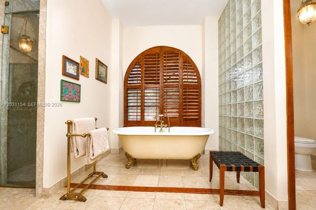 5440 Shady Oak Ln, Dania Beach, FL 33312
