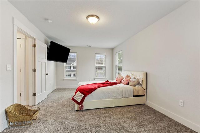 500 Kitson CT, Chesapeake, VA 23320