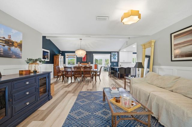 6770 Tom King Bayou Road, Navarre, FL 32566