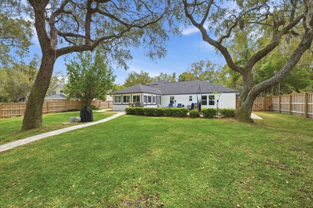 6770 Tom King Bayou Road, Navarre, FL 32566