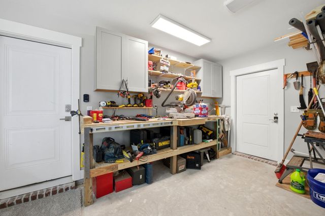 6770 Tom King Bayou Road, Navarre, FL 32566