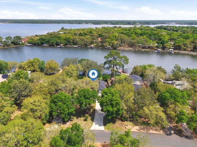 6770 Tom King Bayou Road, Navarre, FL 32566