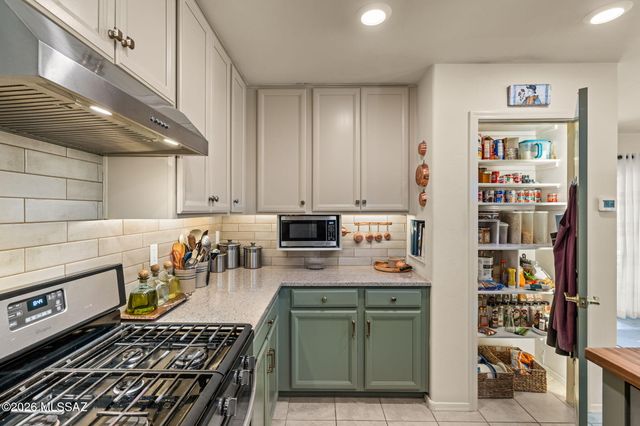 8580 W Amazilia Place, Tucson, AZ 85757