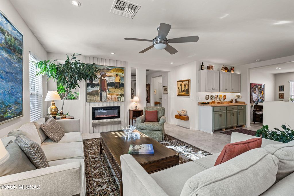8580 W Amazilia Place, Tucson, AZ 85757